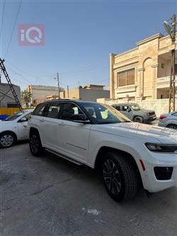 جیپ گراند شیرۆکی